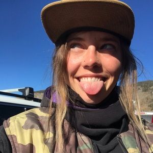 Meet your Posher, Whitney